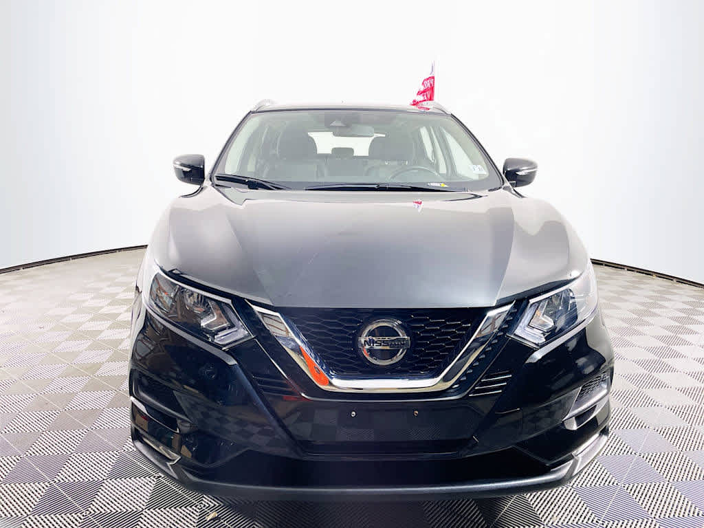 2022 Nissan Rogue Sport SV photo 2