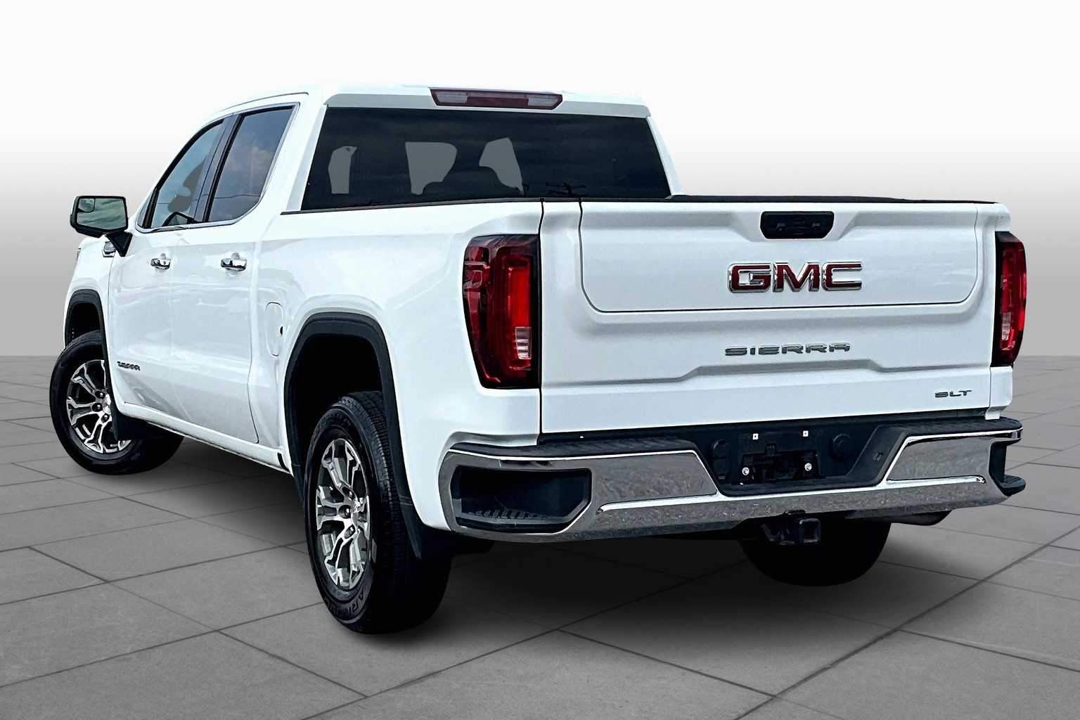 2024 Gmc Sierra 1500 SLT photo 11