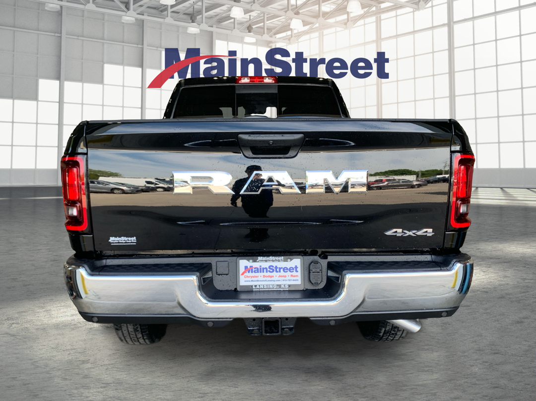 2025 Ram 2500 Tradesman photo 4