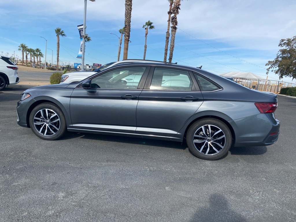 2026 Volkswagen Jetta 1.5T SE photo 4