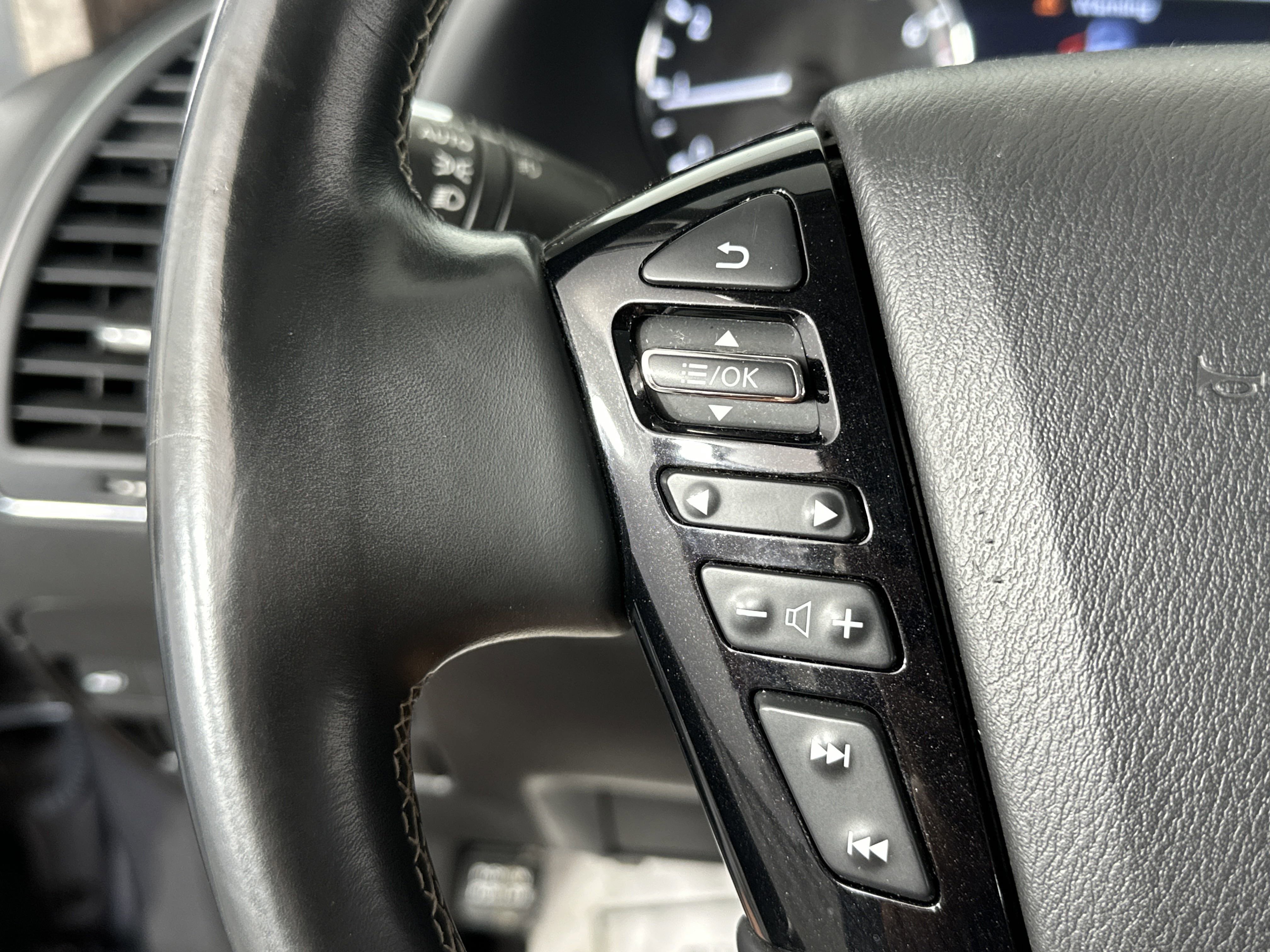 2022 Infiniti QX80 Premium Select photo 20