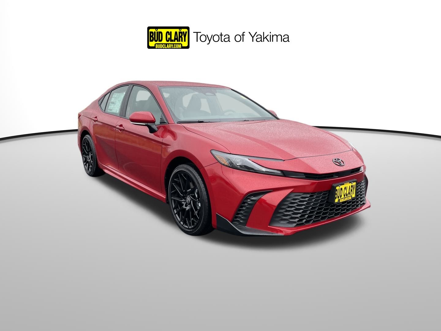 2026 Toyota Camry SE's photo