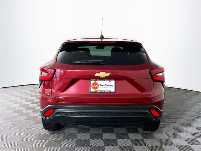 2024 Chevrolet Trax LS photo 6