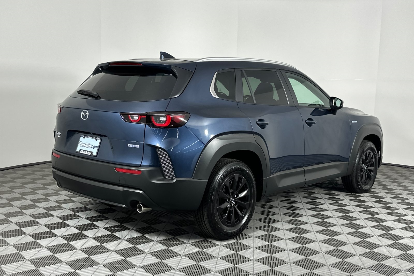 2025 Mazda CX-50 Preferred photo 2