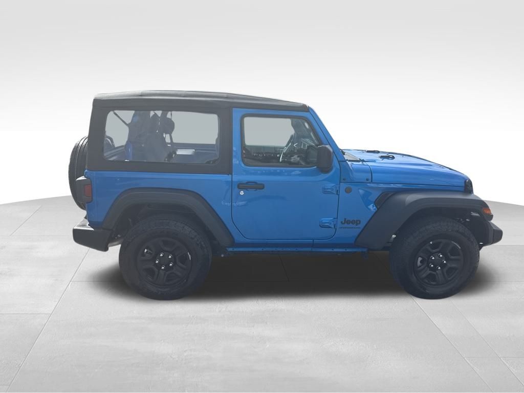 2025 Jeep Wrangler Sport photo 5