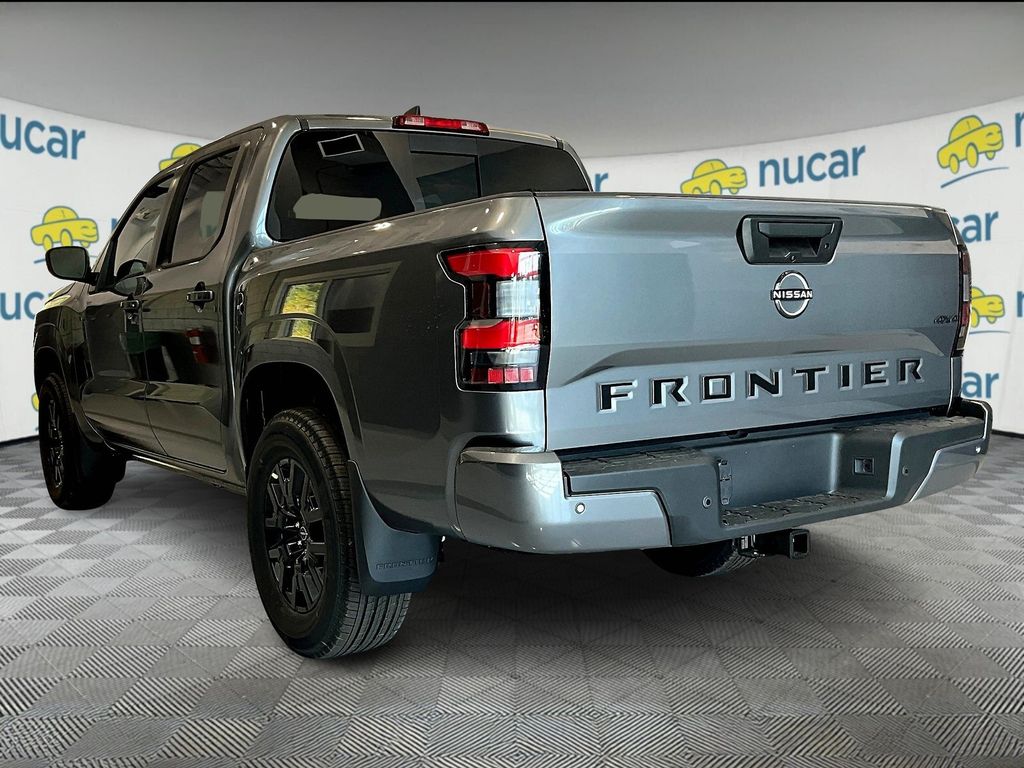 2026 Nissan Frontier SV photo 3