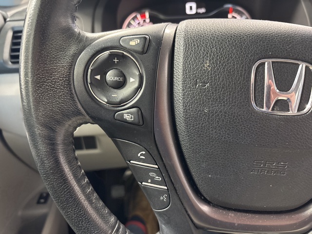 2016 Honda Pilot EX-L photo 17