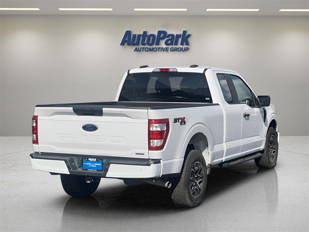 2022 Ford F-150 XL photo 4