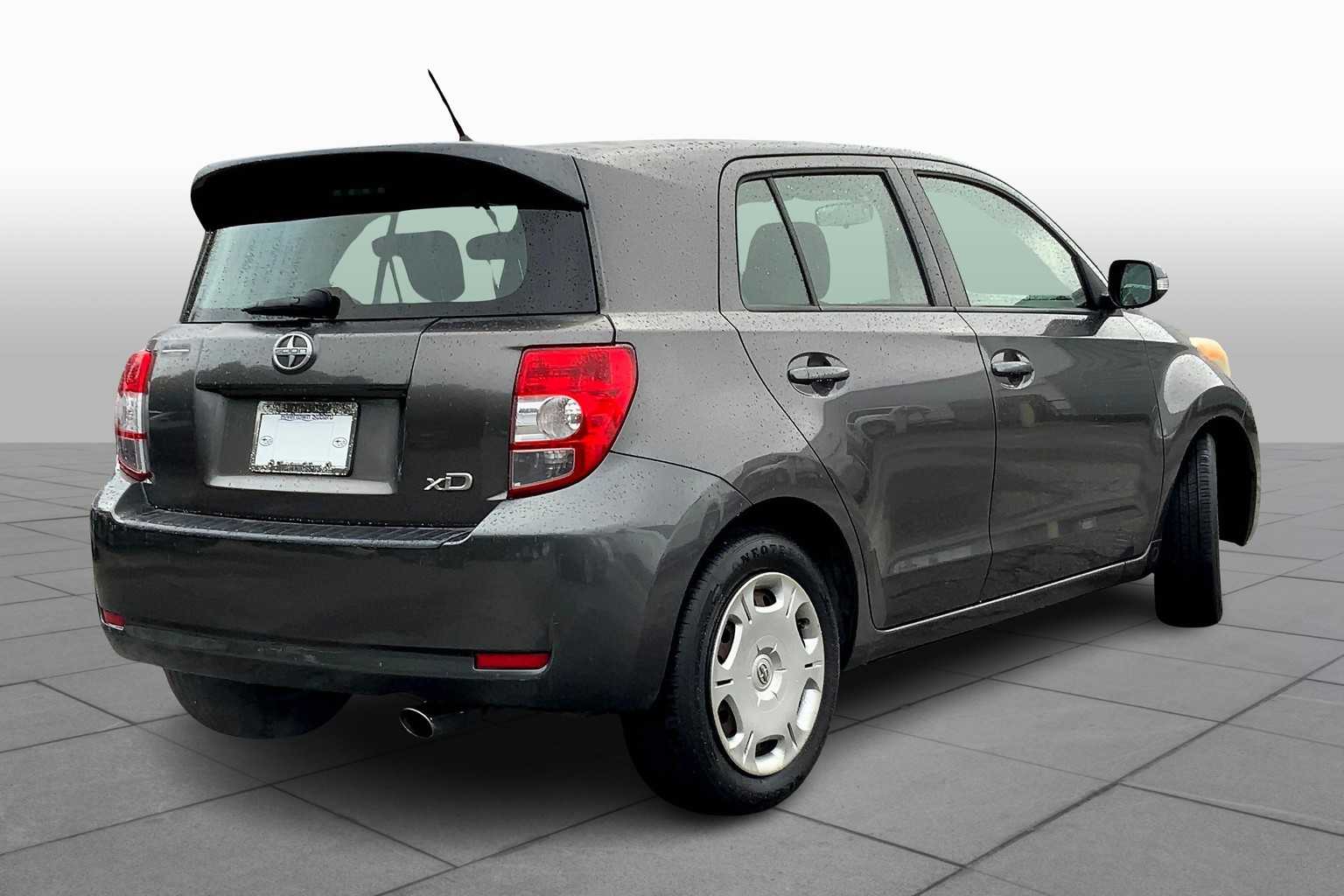 2010 Scion xD photo 12