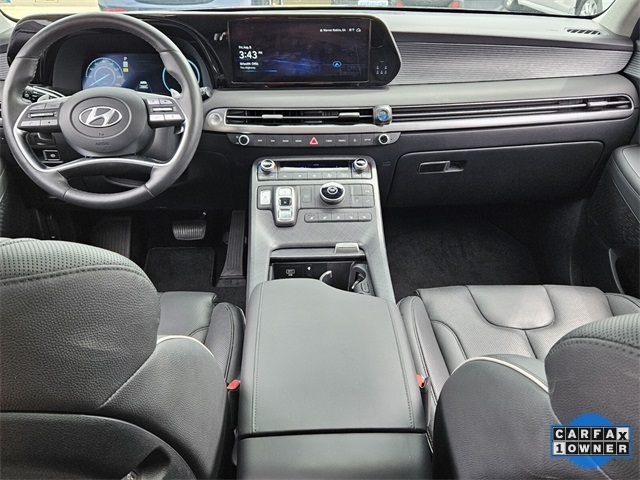 2023 Hyundai Palisade Limited photo 3