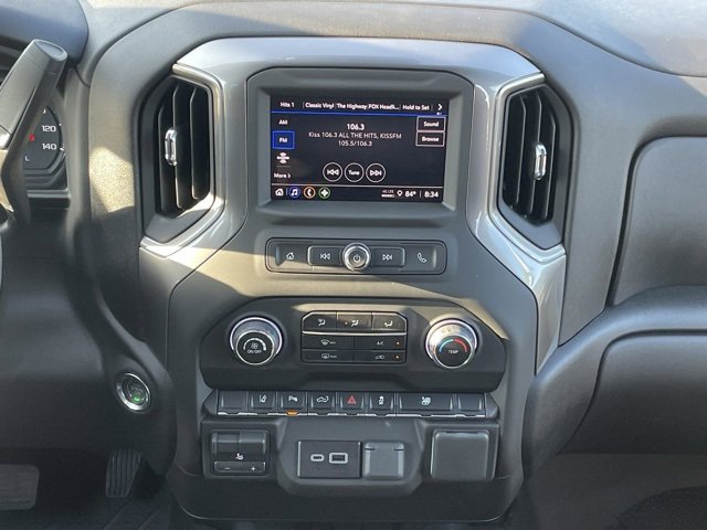 2025 Chevrolet Silverado 2500HD Custom photo 14