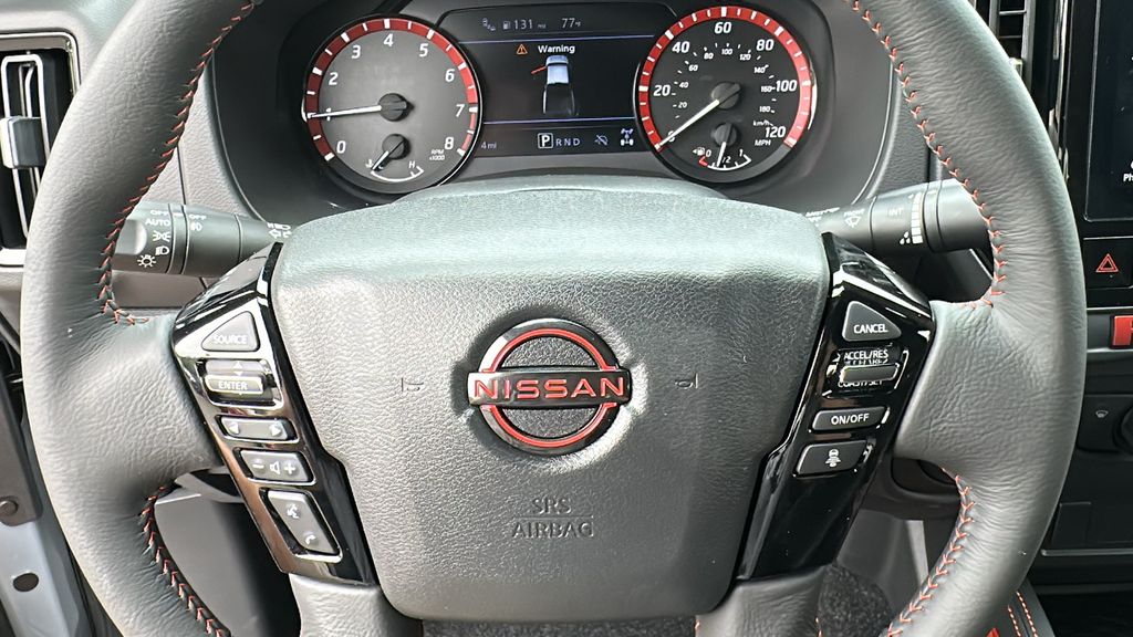 2025 Nissan Frontier PRO-4X photo 14