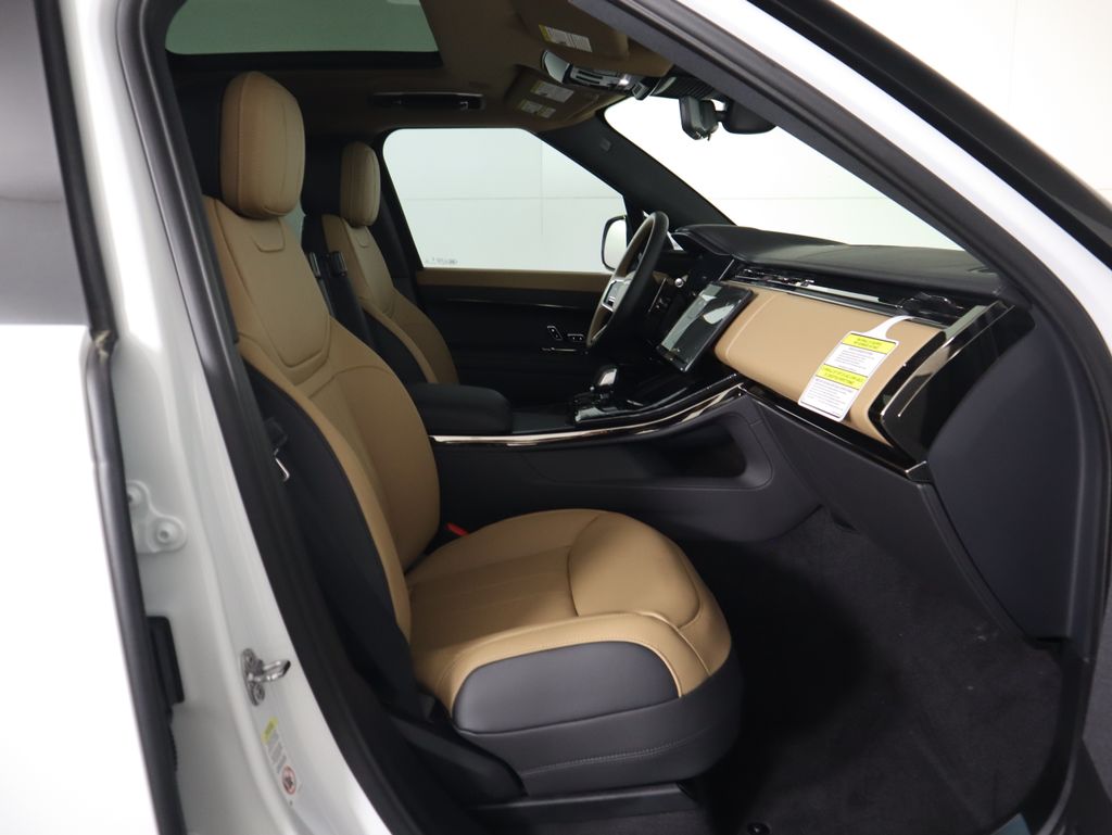 2025 Land Rover Range Rover Sport Autobiography photo 17