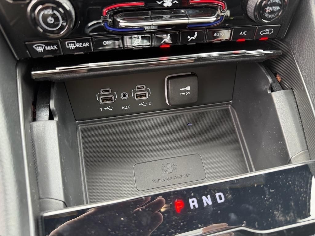 2025 Jeep Grand Cherokee Laredo Altitude photo 7