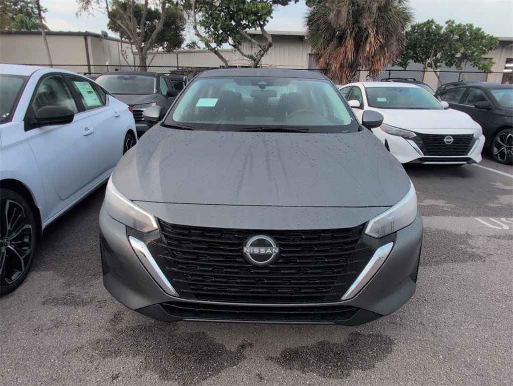 2025 Nissan Sentra S photo 2