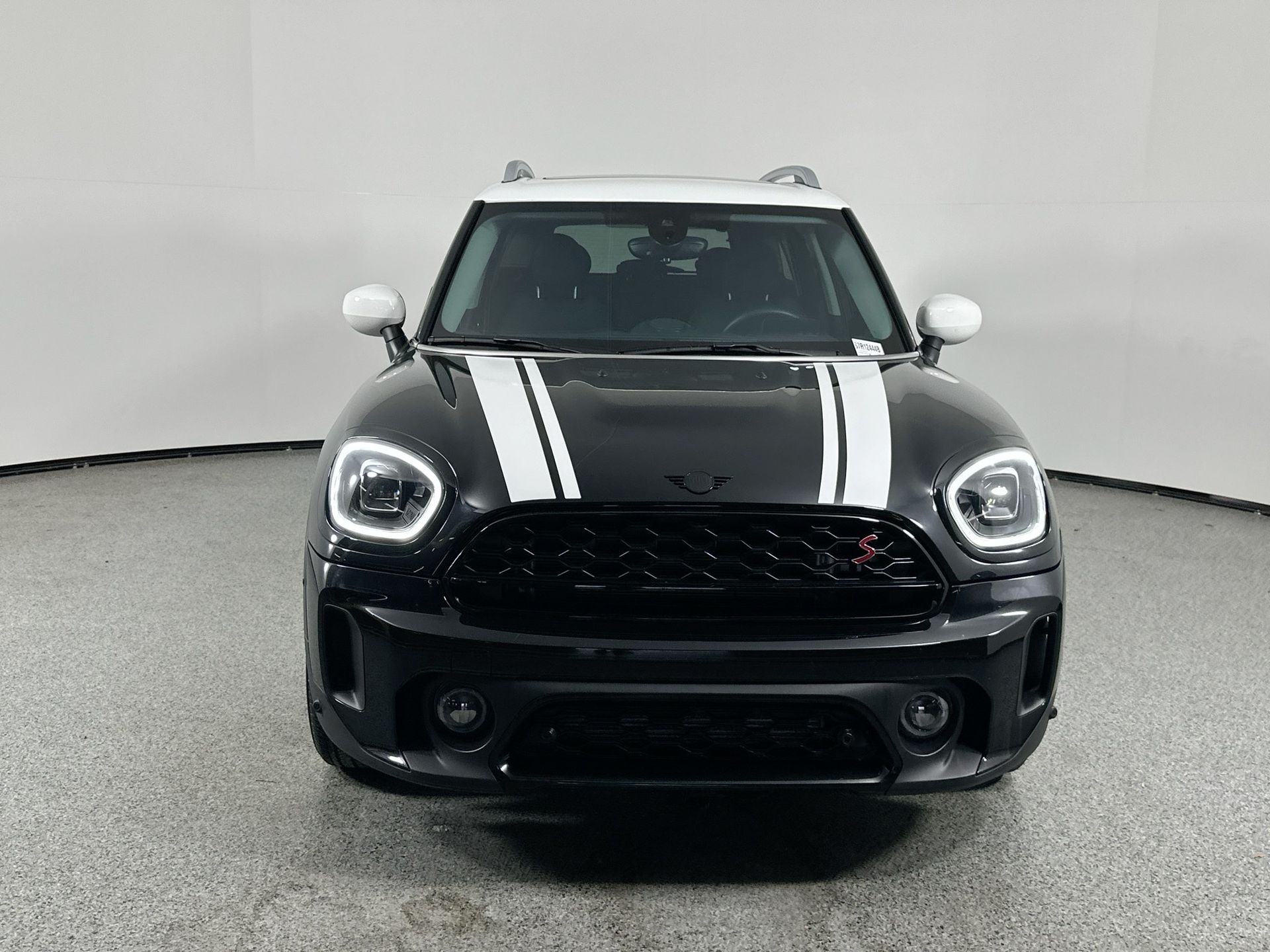 2024 Mini Cooper S Iconic photo 2