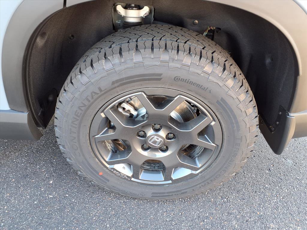 2025 Honda Pilot TrailSport photo 13