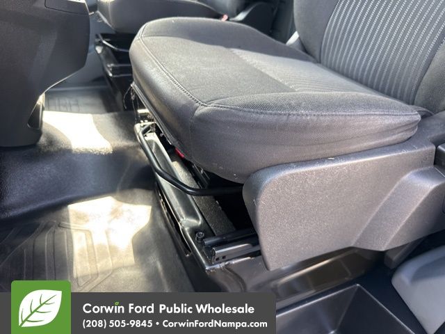 2017 Ford Transit photo 21