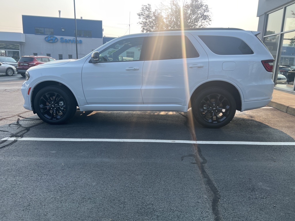 2025 Dodge Durango GT Plus photo 2