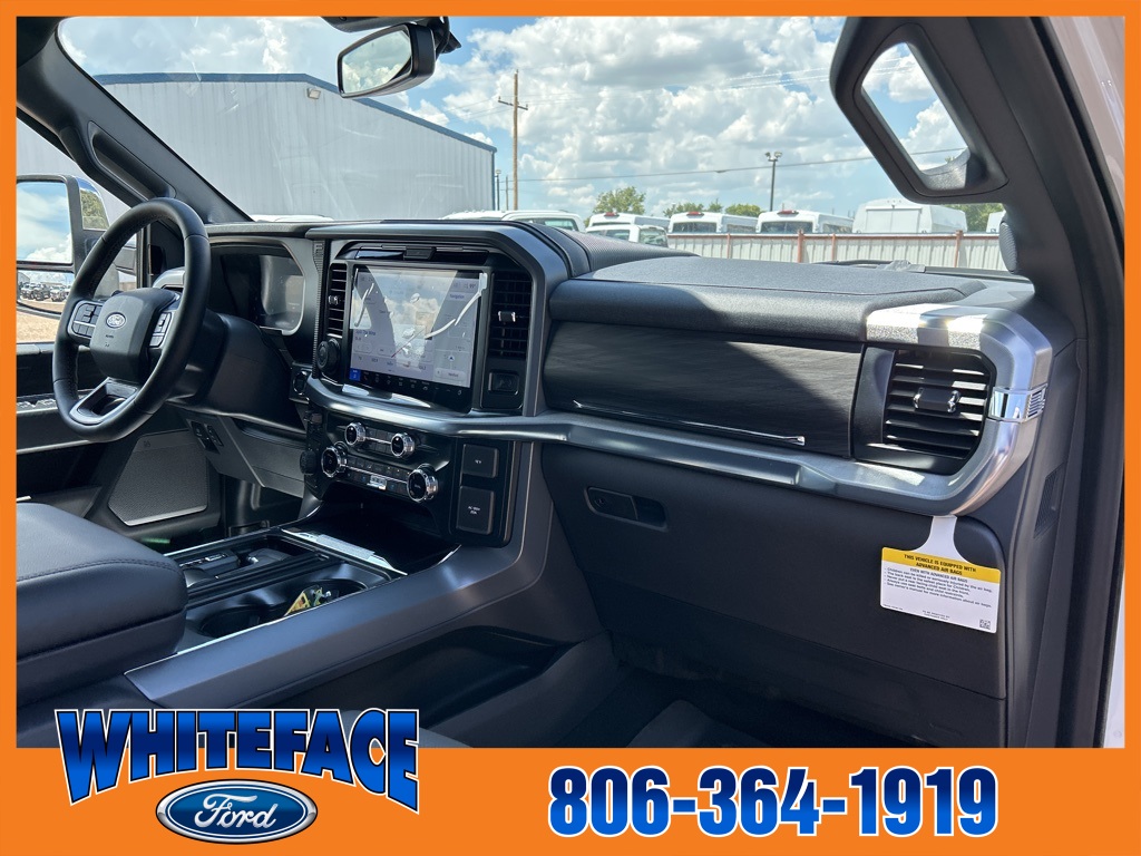 2025 Ford F-150 Lariat photo 41