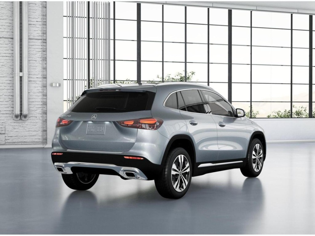 2026 Mercedes Benz GLA 250 photo 21