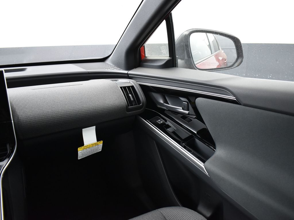 2025 Subaru Solterra Premium photo 14