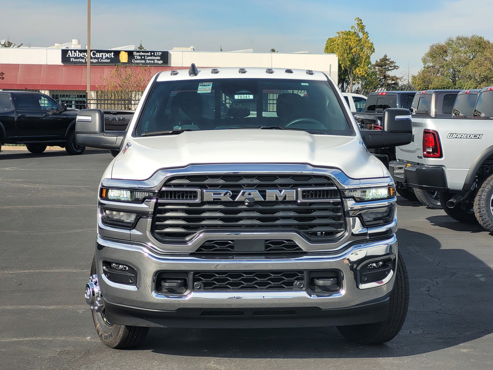 2026 Ram 3500 Tradesman photo 2