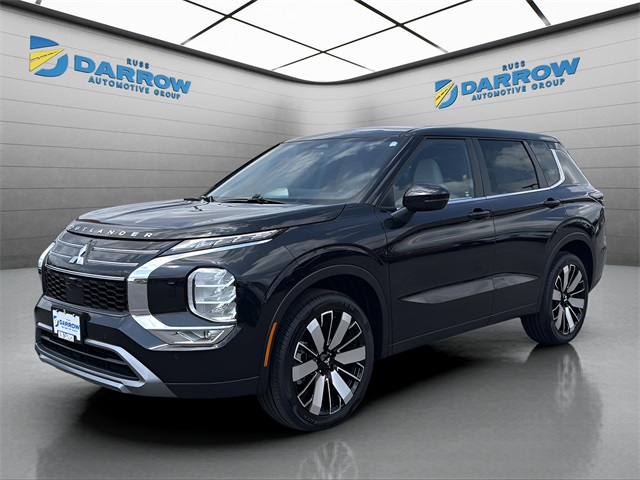 2025 Mitsubishi Outlander SE's photo