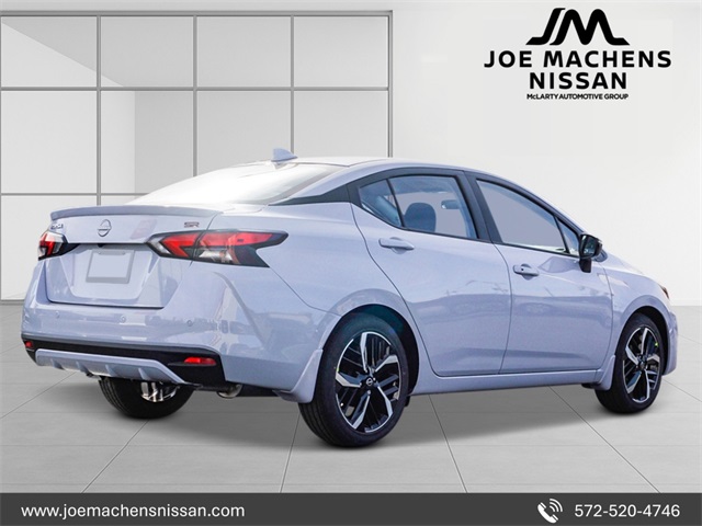 2025 Nissan Versa SR photo 2