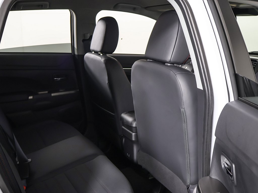 2025 Mitsubishi Outlander Sport ES SE LE photo 22