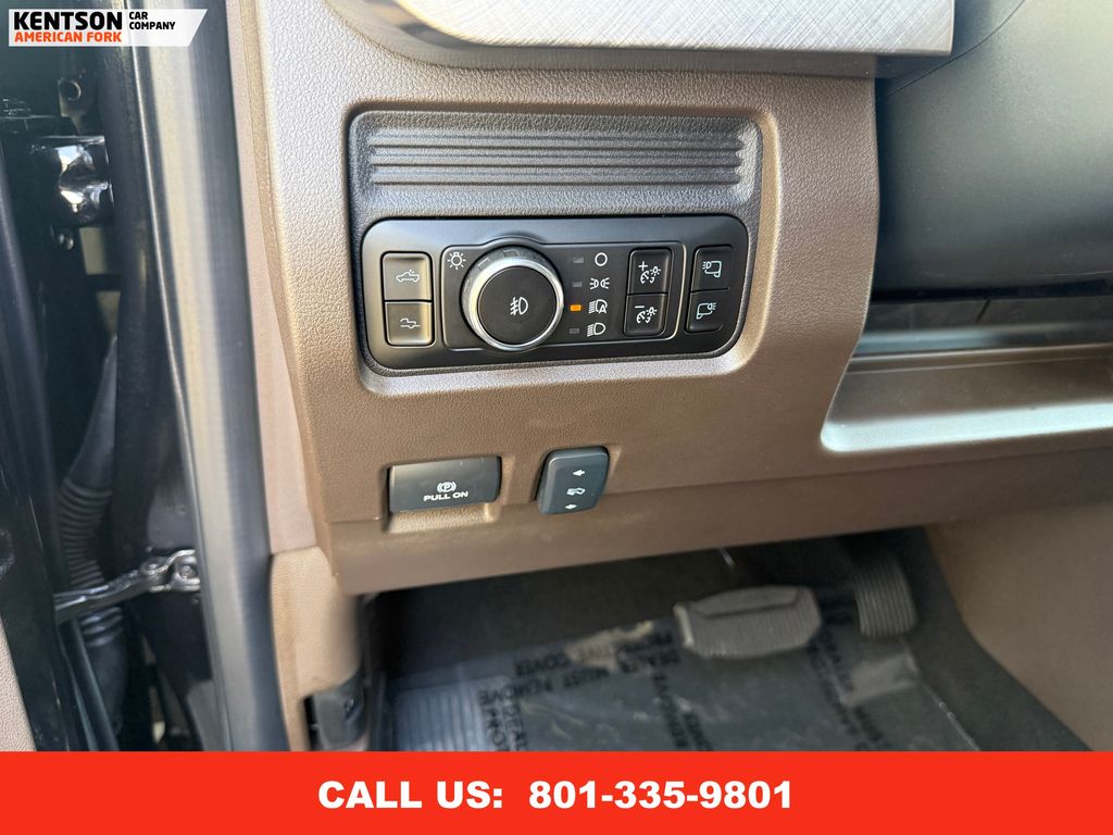 2025 Ford F-350 photo 19