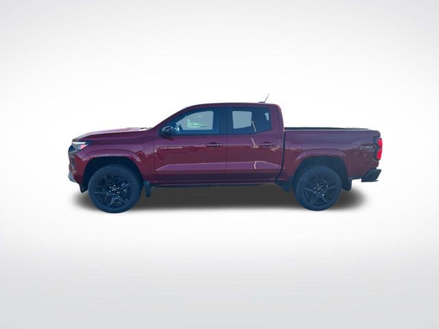 2025 Chevrolet Colorado Z71 photo 2