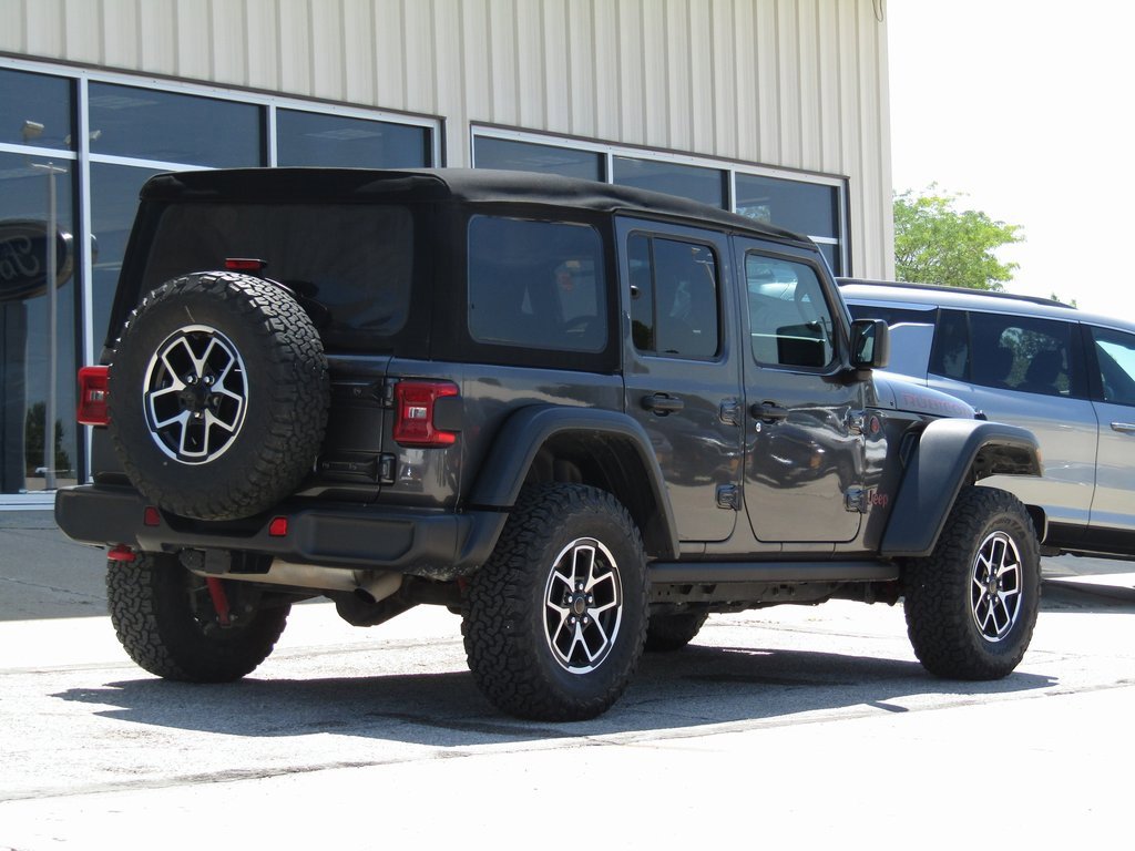 2024 Jeep Wrangler Rubicon photo 3