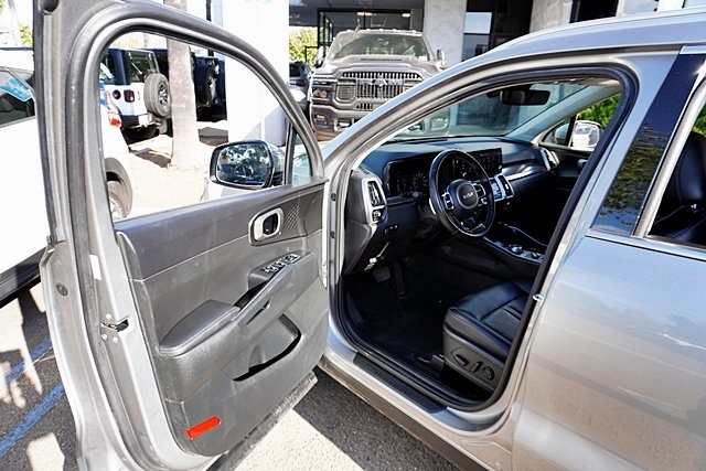 Used 2022 Gray Kia S image 38