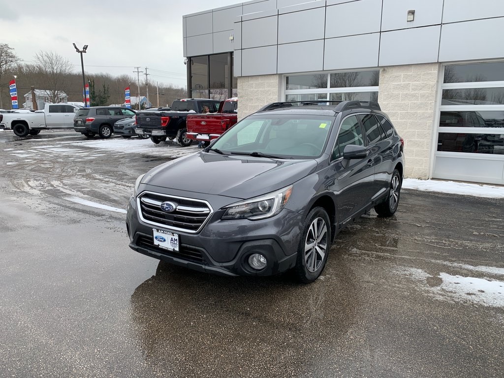 2019 Subaru Outback Limited's photo