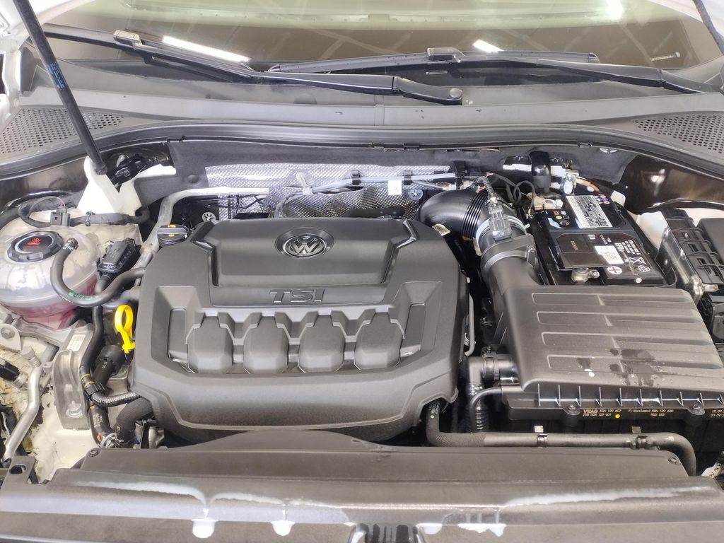 2021 Volkswagen Tiguan R-Line Black SEL photo 7