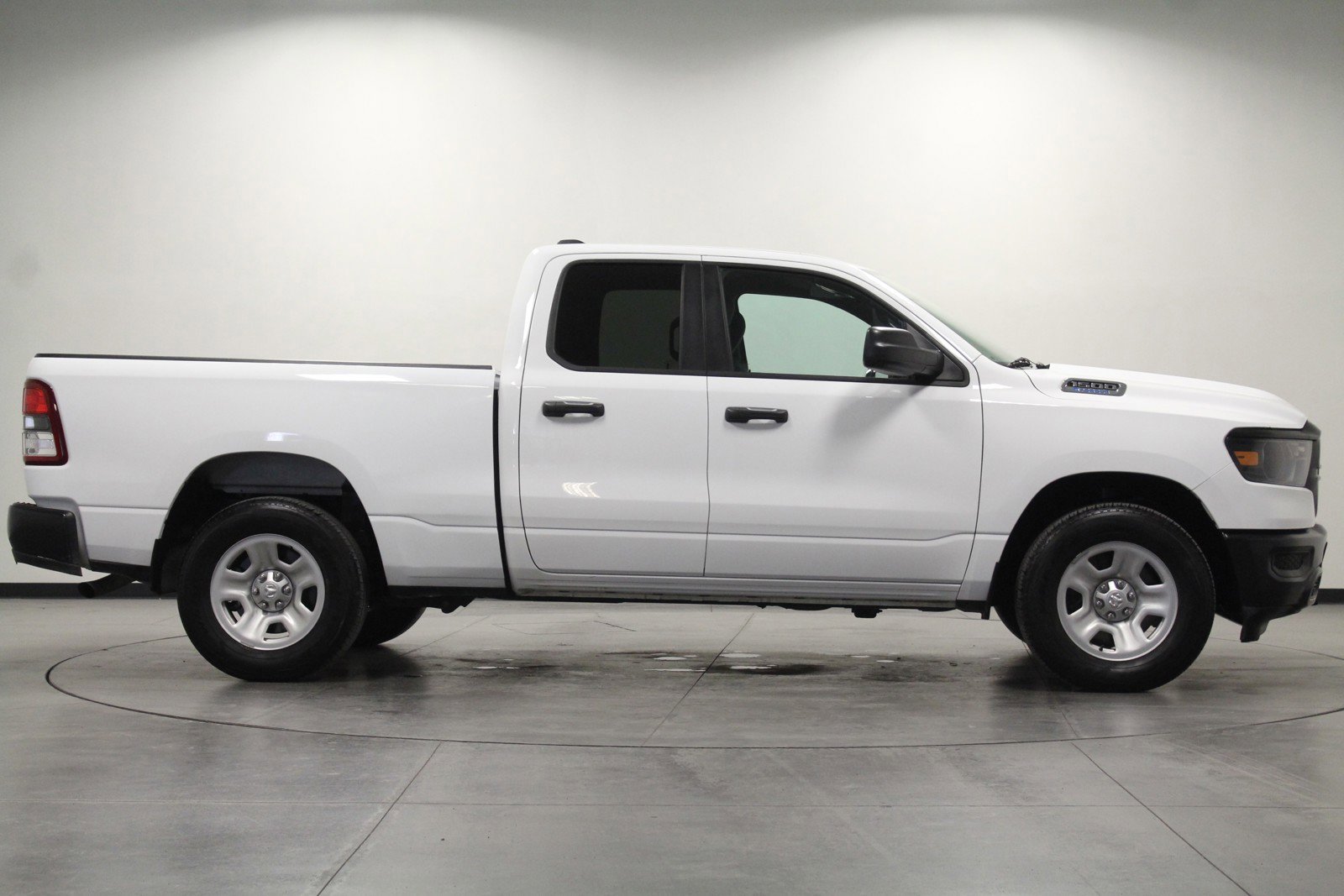 2024 Ram 1500 Tradesman photo 2