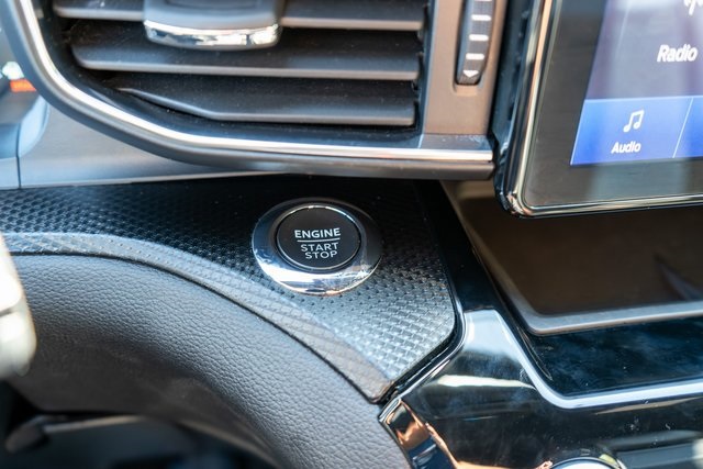 2022 Ford Explorer ST photo 15