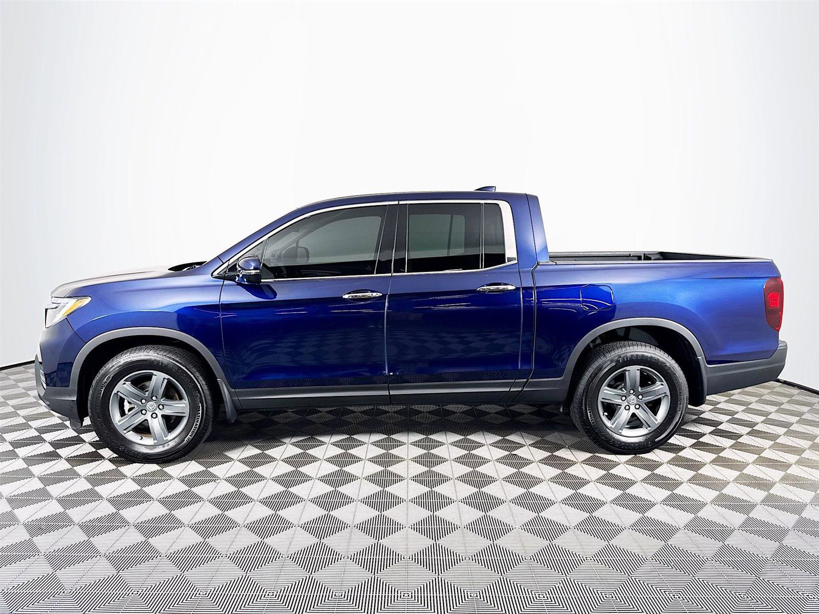 2022 Honda Ridgeline RTL-E photo 3