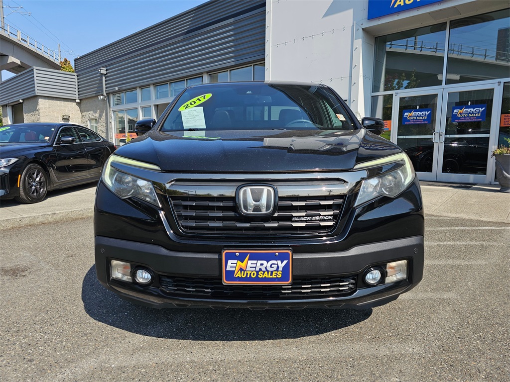 2017 Honda Ridgeline Black Edition photo 3