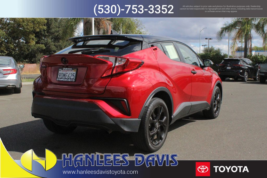 2022 Toyota C-HR photo 7