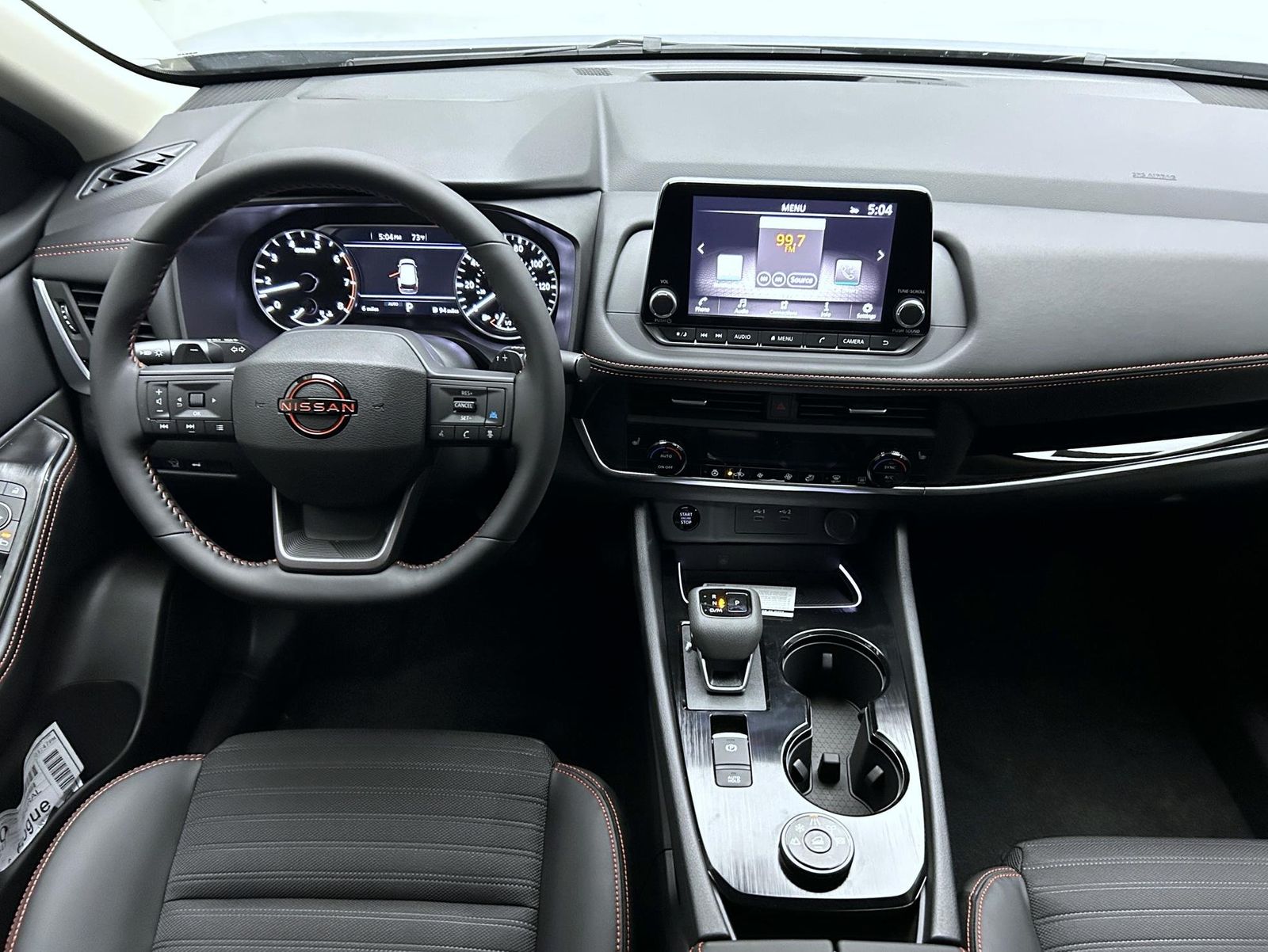 2026 Nissan Rogue SV photo 12