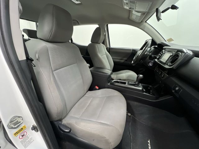 2016 Toyota Tacoma SR photo 20