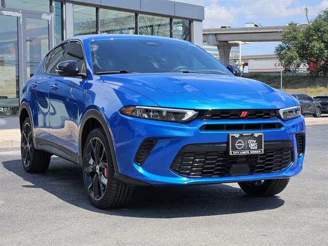 2024 Dodge Hornet GT photo 2