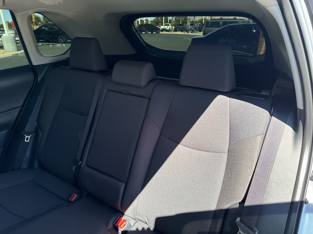 2025 Toyota RAV4 Hybrid LE photo 8