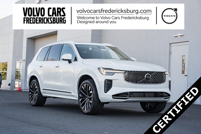 2025 Volvo XC90 Plus's photo