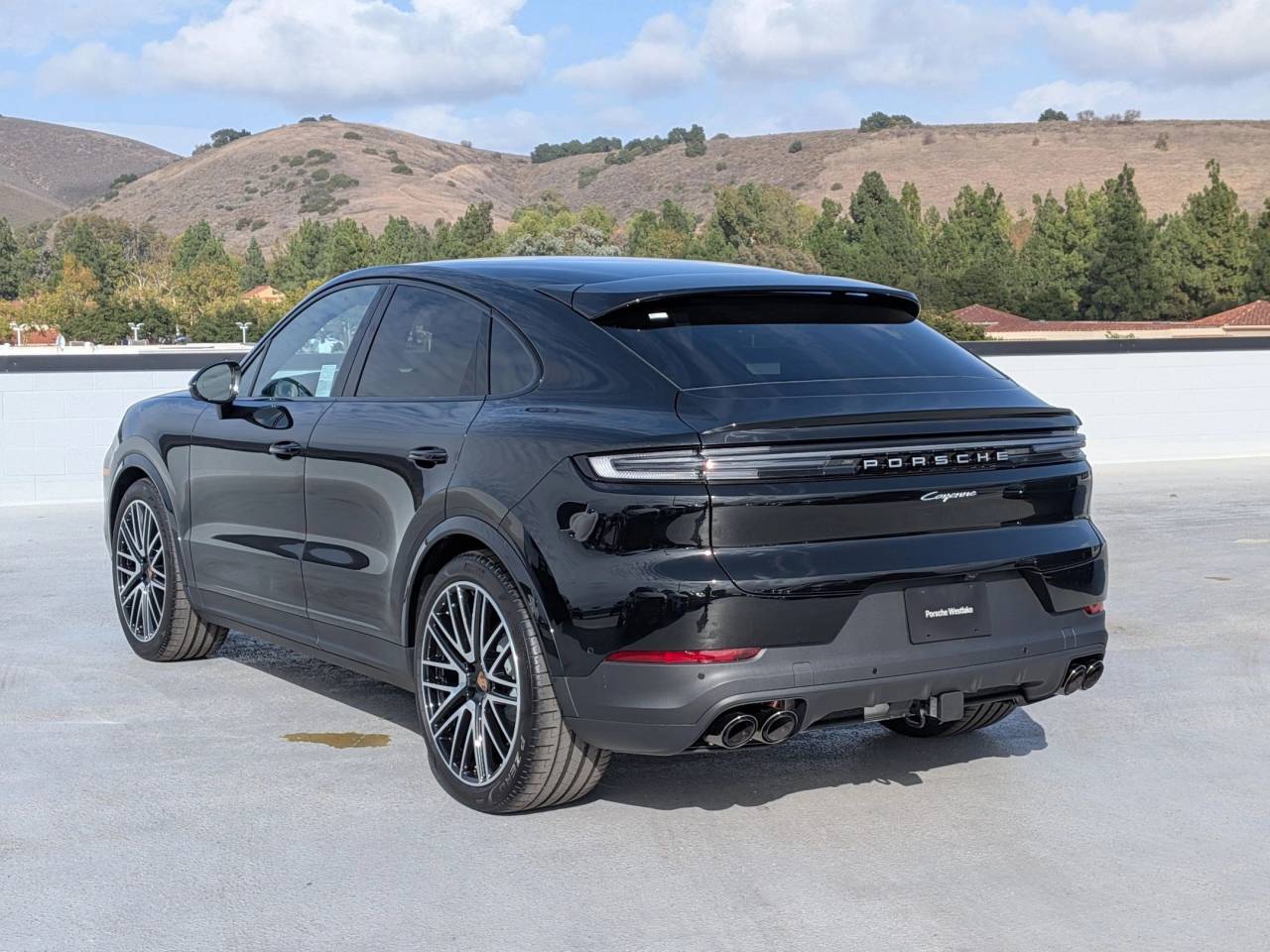 2026 Porsche Cayenne Coupe photo 3