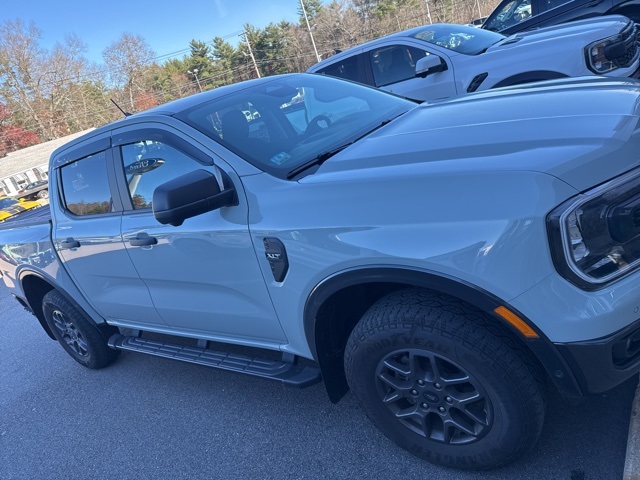 2024 Ford Ranger XLT photo 2