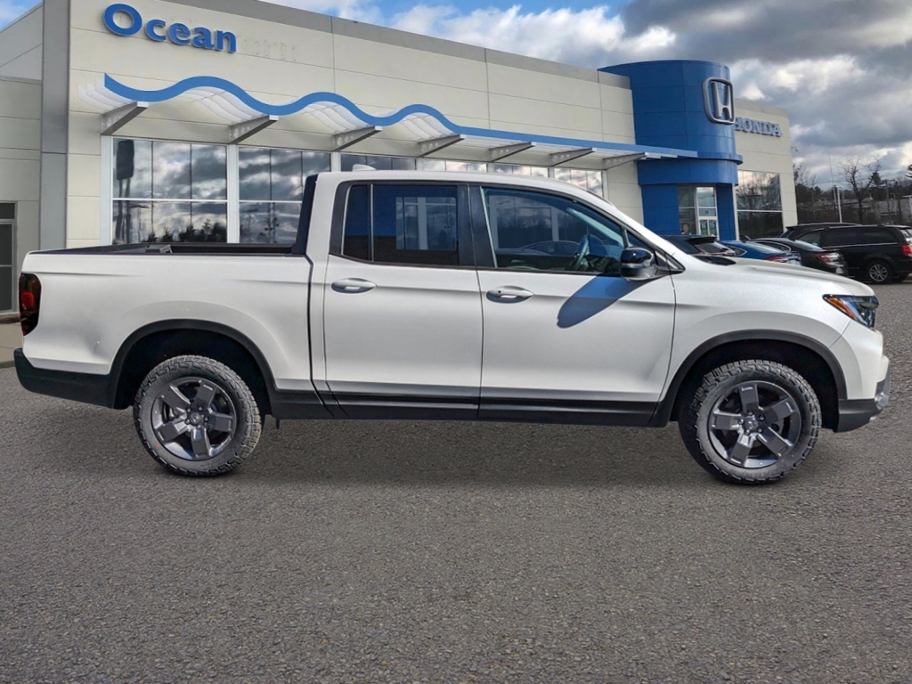 2025 Honda Ridgeline TrailSport photo 6