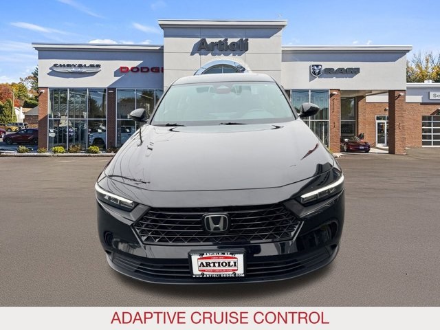 2023 Honda Accord Hybrid Sport photo 2